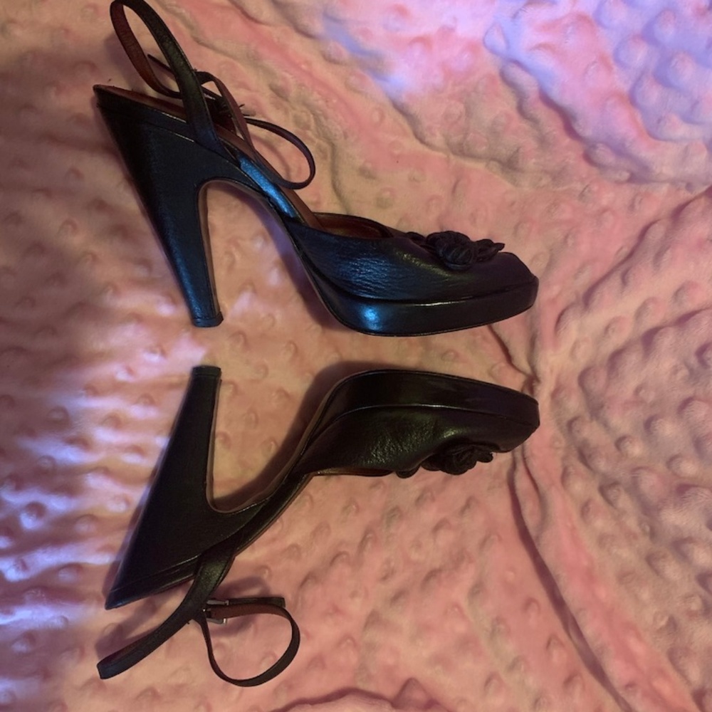 Prada Classy! - image 4